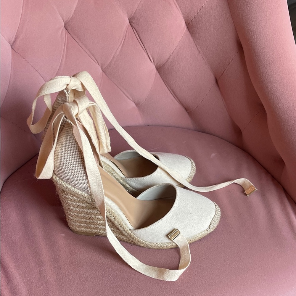 Elegant Cream Wedge Espadrilles
